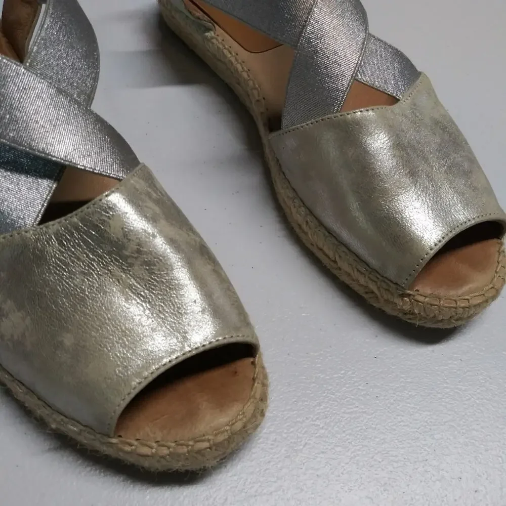 Kanna Silver Metallic Espadrille Sandals Vacation Boho Size 39